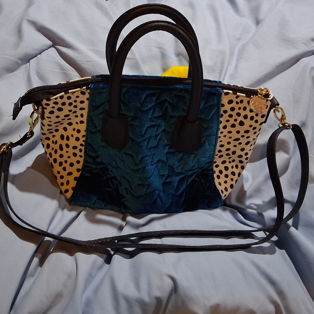 Luv Betsey By Betsey Johnson Quilted Satchel - Picture 2 of 11